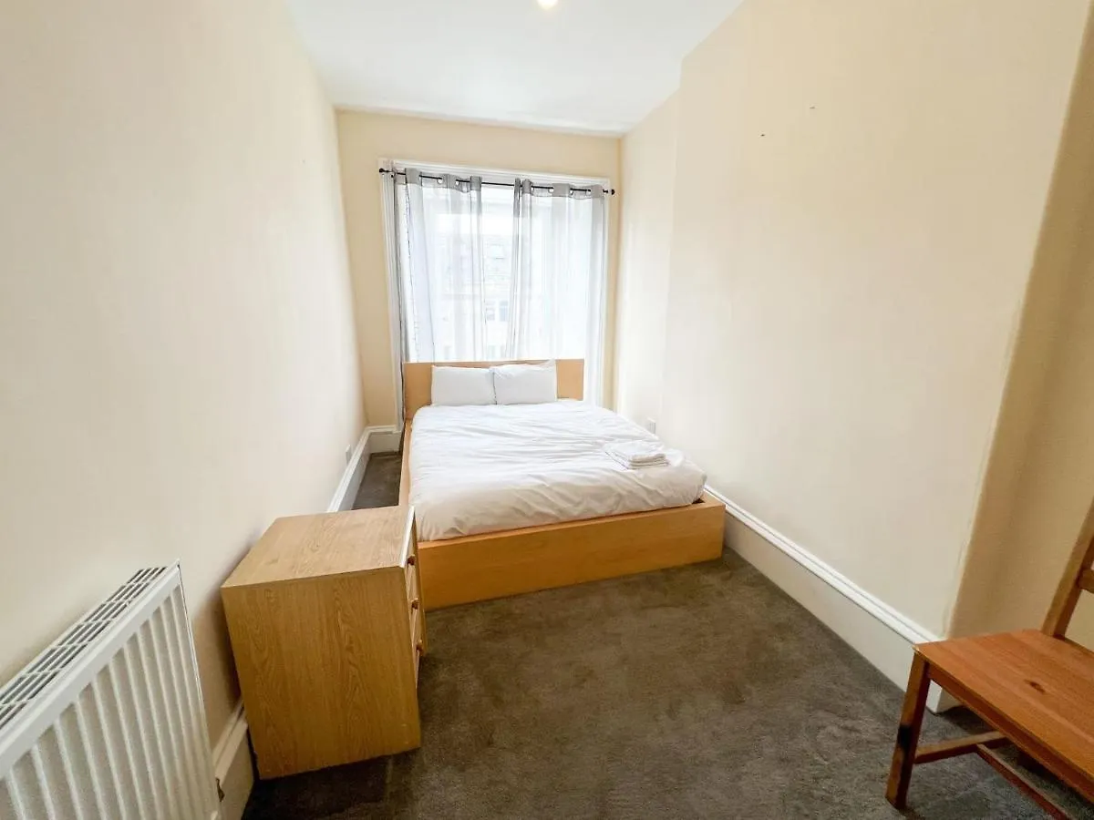 Apartament Convenient 3Br Flat On Leith Walk Edynburg