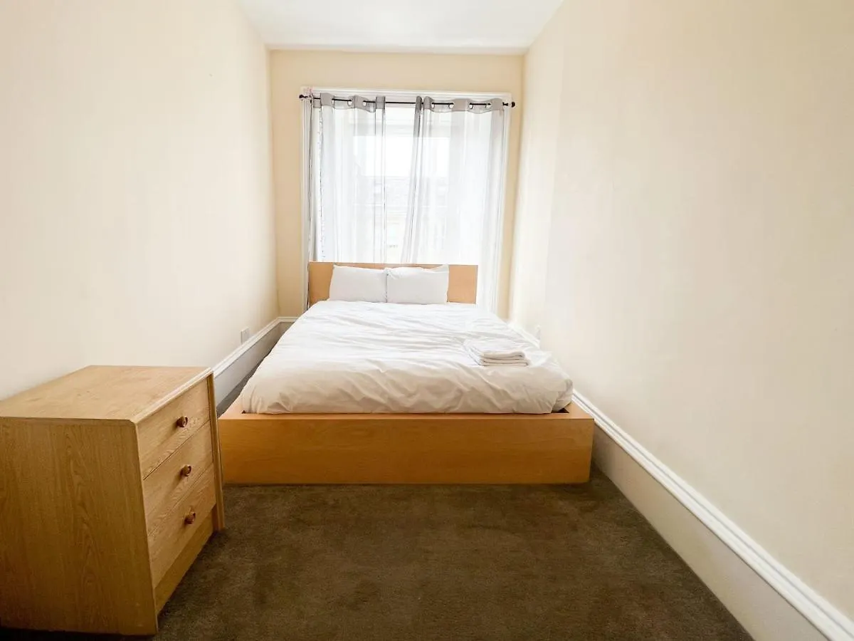 Apartament Convenient 3Br Flat On Leith Walk Edynburg